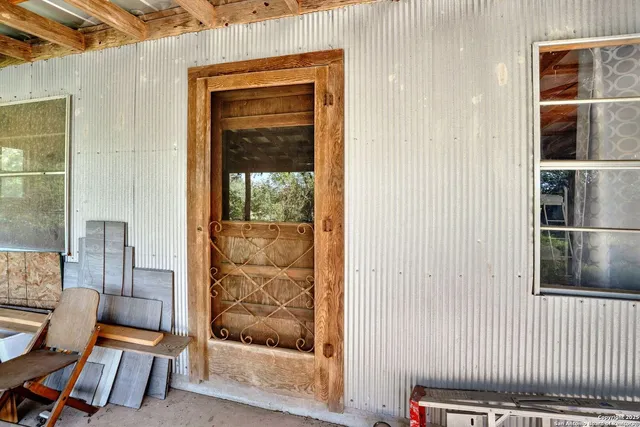 $245,000 | 1849 North Little Creek Road, Utopia, TX 78884