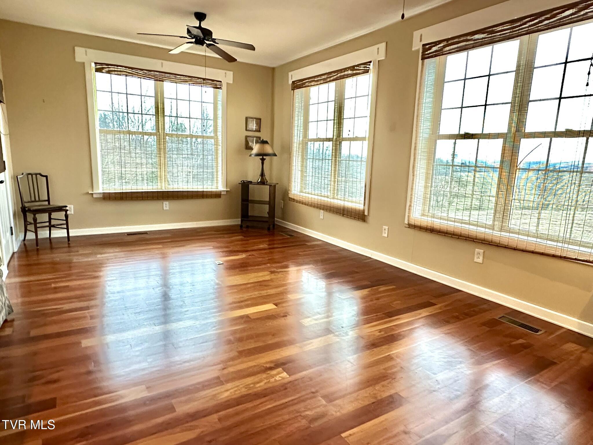 2562 Liberty Road Talbott, TN 37877 - Photo 11 of 45 c2