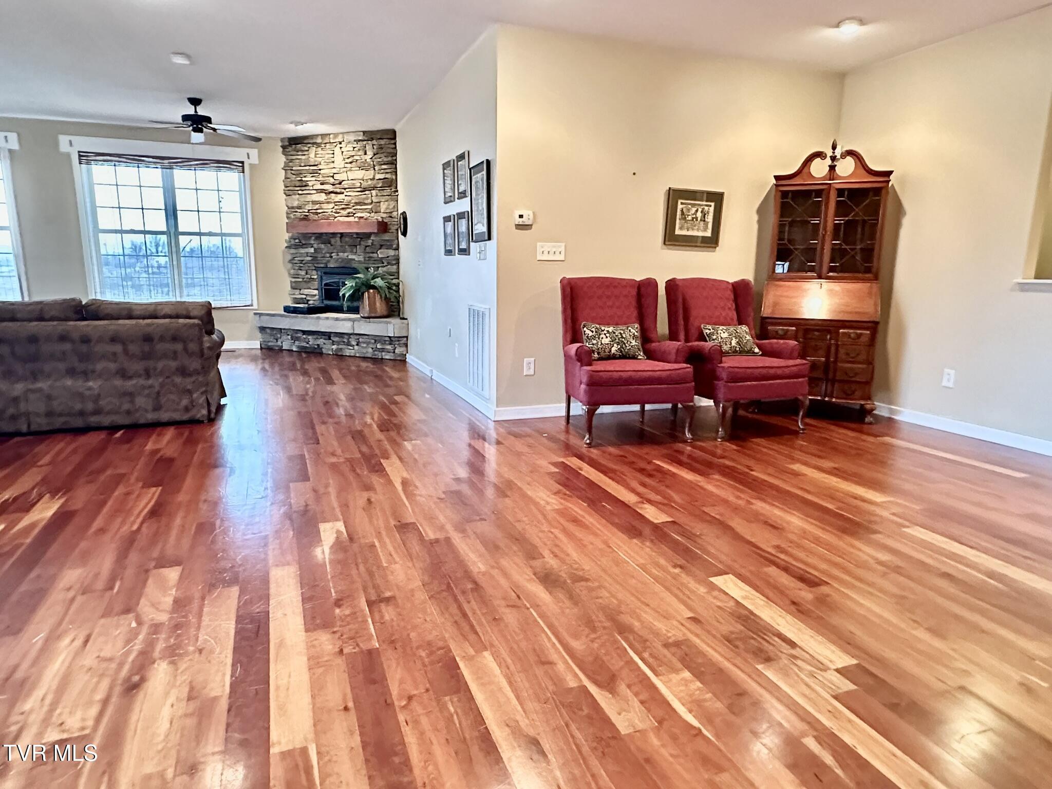 2562 Liberty Road Talbott, TN 37877 - Photo 15 of 45 c5