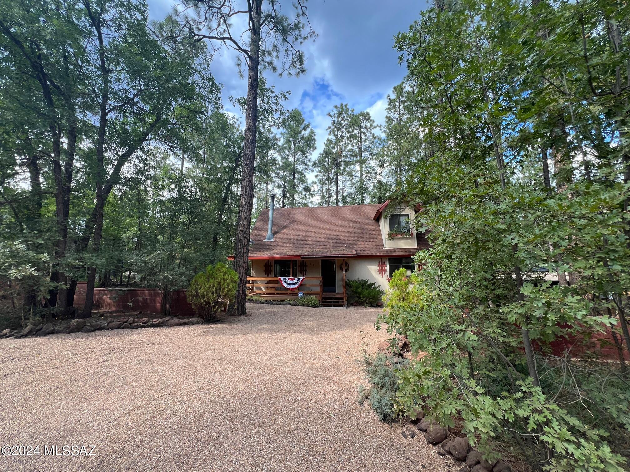 1392 East Rim Road Pinetop, AZ 85935 - Photo 1 of 40 Gallery Image 1