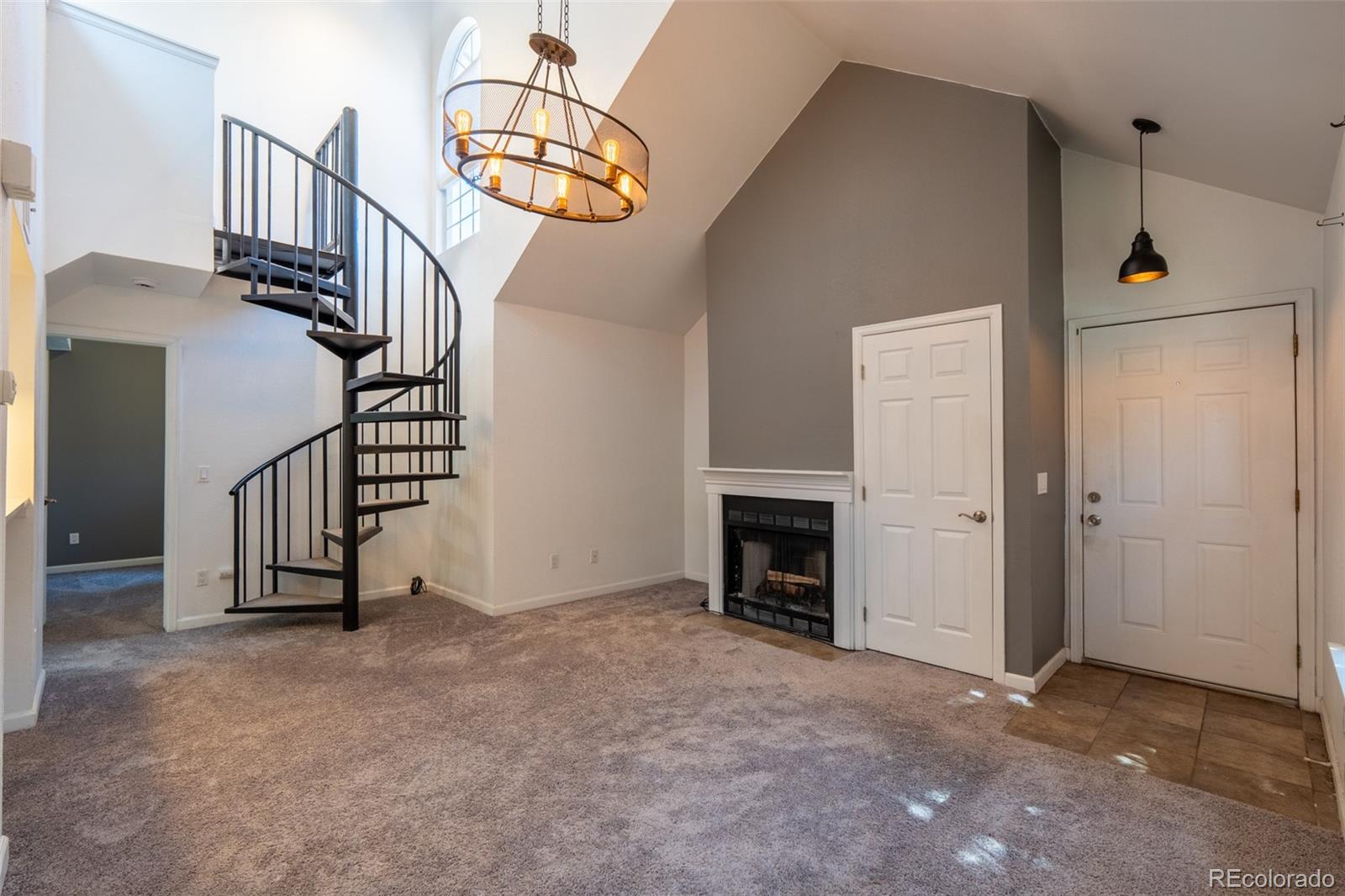4943 South Carson Street, Unit 207 Aurora, CO 80015 - Photo 5 of 23