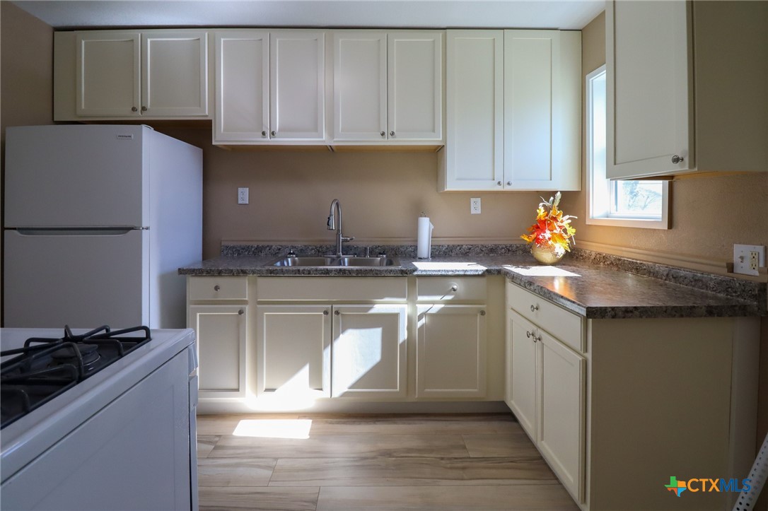 1108 Culp Avenue Killeen, TX 76541 - Photo 12 of 31