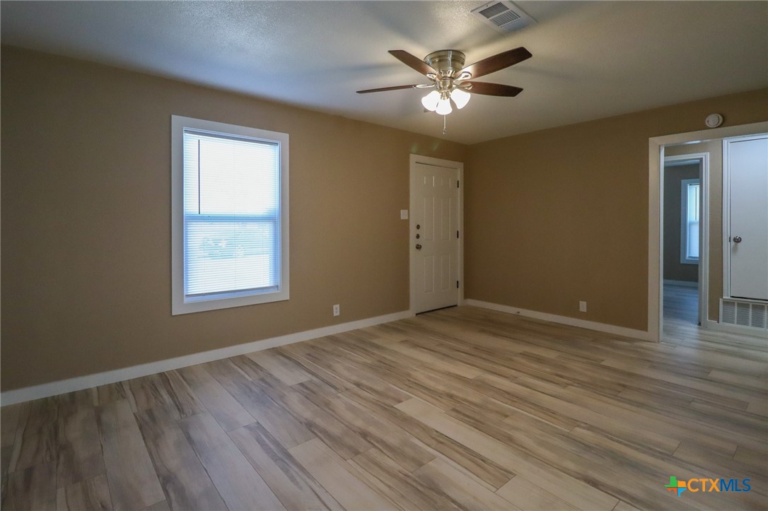 1108 Culp Avenue Killeen, TX 76541 - Photo 8 of 31