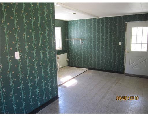 11380 Inkster Road Romulus, MI 48174 - Photo 3 of 6 Photo 3