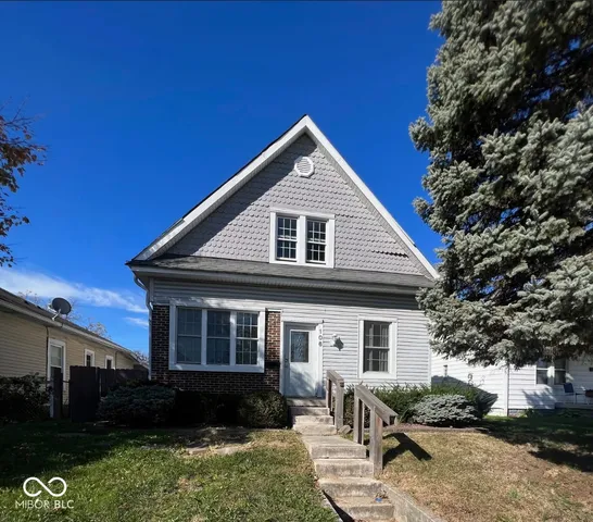 $209,900 | 106 South 3rd Avenue, Beech Grove, IN 46107
