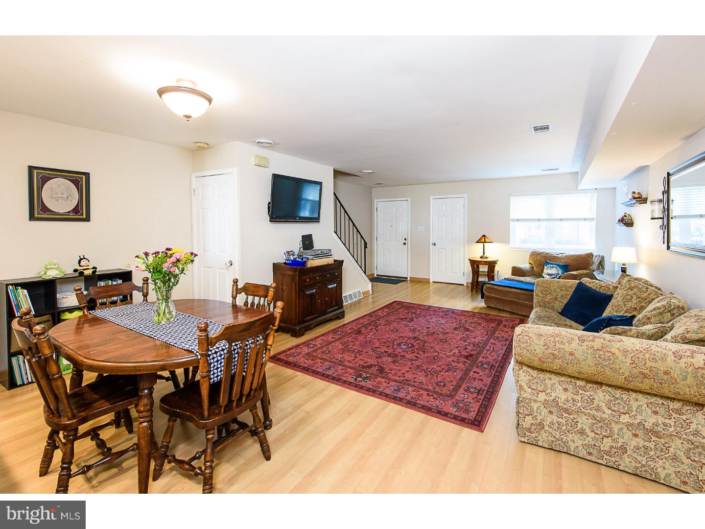 4 Markel Road Malvern, PA 19355 - Photo 2 of 25 Living Room