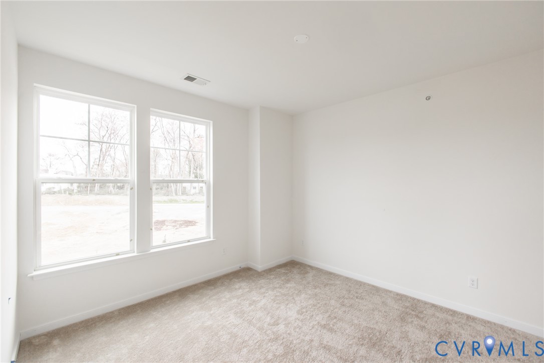 5400 Raysdale Road, Unit 202 Glen Allen, VA 23059 - Photo 19 of 33 Gallery Image 19