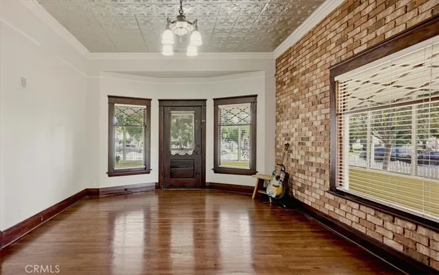 $925,000 | 509 North Euclid Avenue, Upland, CA 91786