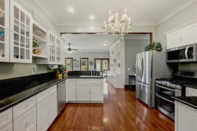 $925,000 | 509 North Euclid Avenue, Upland, CA 91786