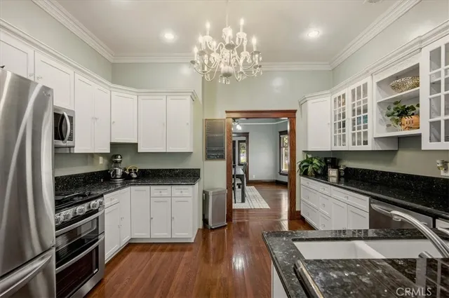 $925,000 | 509 North Euclid Avenue, Upland, CA 91786