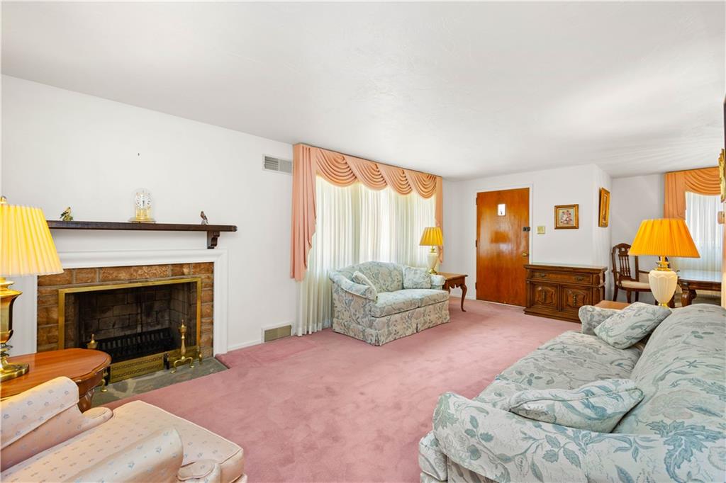 5068 Grove Road Pittsburgh, PA 15236 - Photo 3 of 24 Gallery Image 3