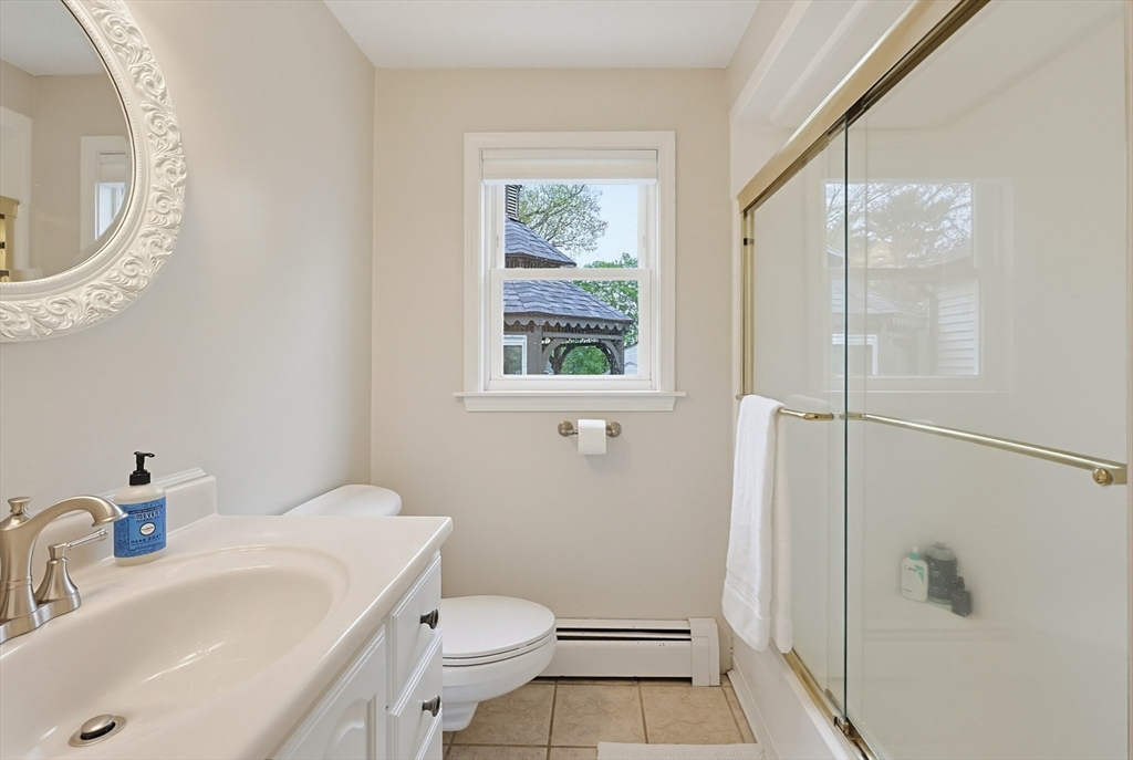 10 Charles River Road Medway, MA 02053 - Photo 16 of 42 Gallery Image 16