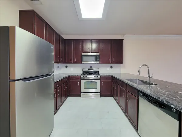 $2,500 | 19626 Hardwood Ridge Trail, Cypress, TX 77429