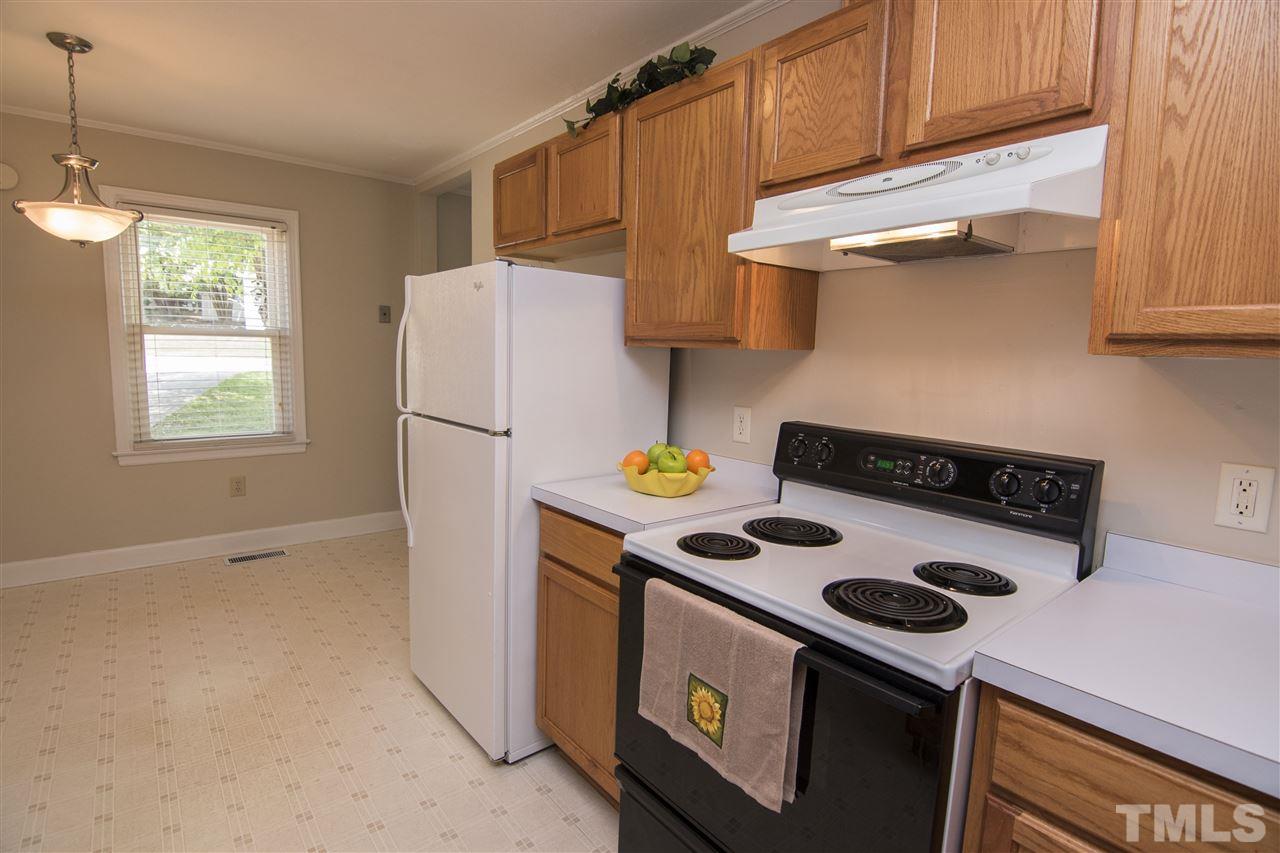 2701 Knowles Street Raleigh, NC 27603 - Photo 7 of 17