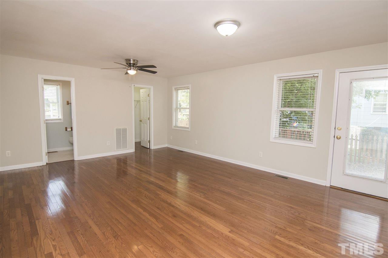 2701 Knowles Street Raleigh, NC 27603 - Photo 8 of 17