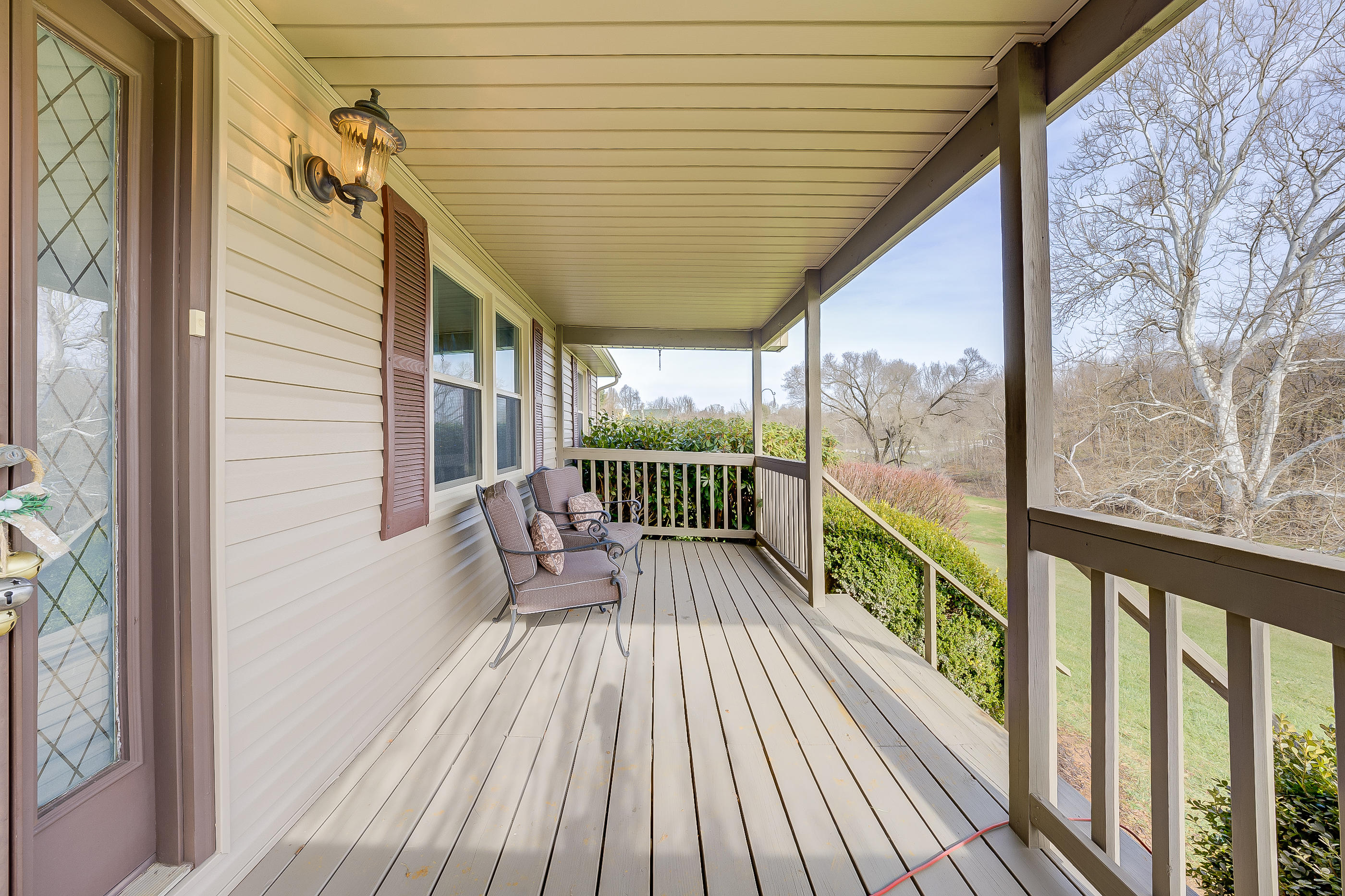 1270 Muse Road Fincastle, VA 24090 - Photo 3 of 29 Front Porch