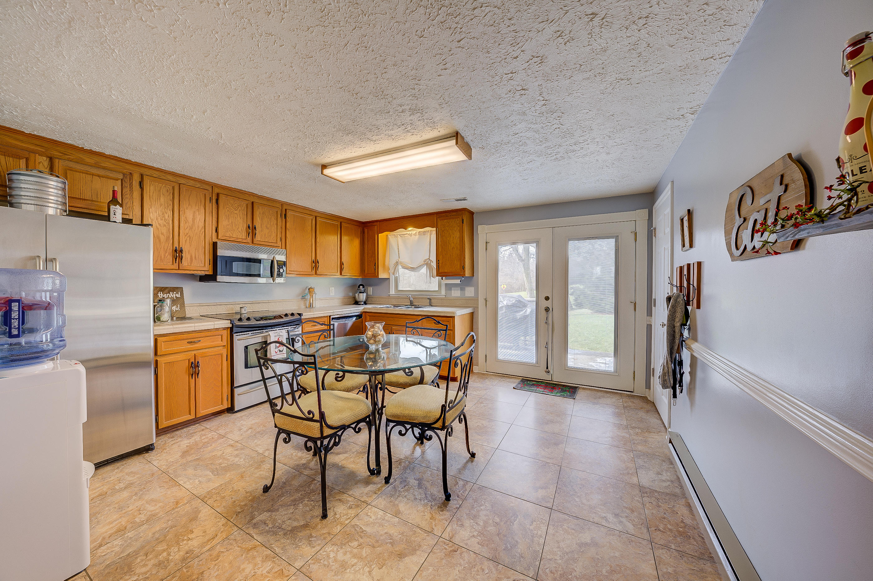 1270 Muse Road Fincastle, VA 24090 - Photo 8 of 29 Kitchen