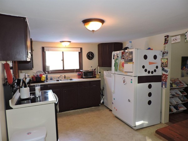 76 Dudley Road Oxford, MA 01540 - Photo 10 of 30 Gallery Image 10