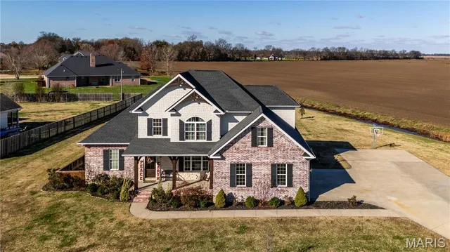 $725,000 | 1304 Primrose Road, Sikeston, MO 63801