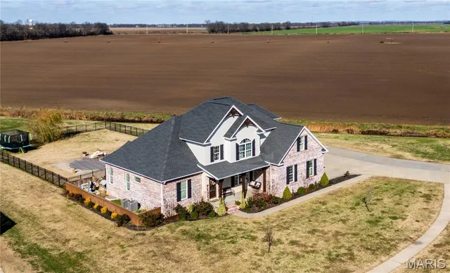 $725,000 | 1304 Primrose Road, Sikeston, MO 63801
