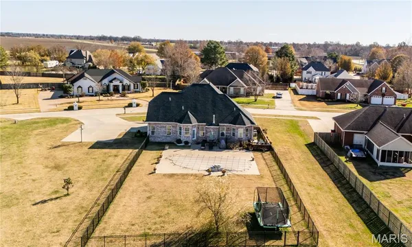 $665,000 | 1304 Primrose Road, Sikeston, MO 63801