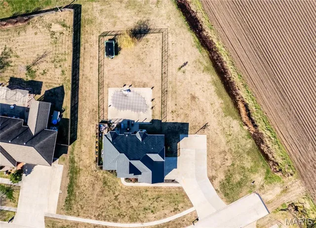 $695,000 | 1304 Primrose Road, Sikeston, MO 63801