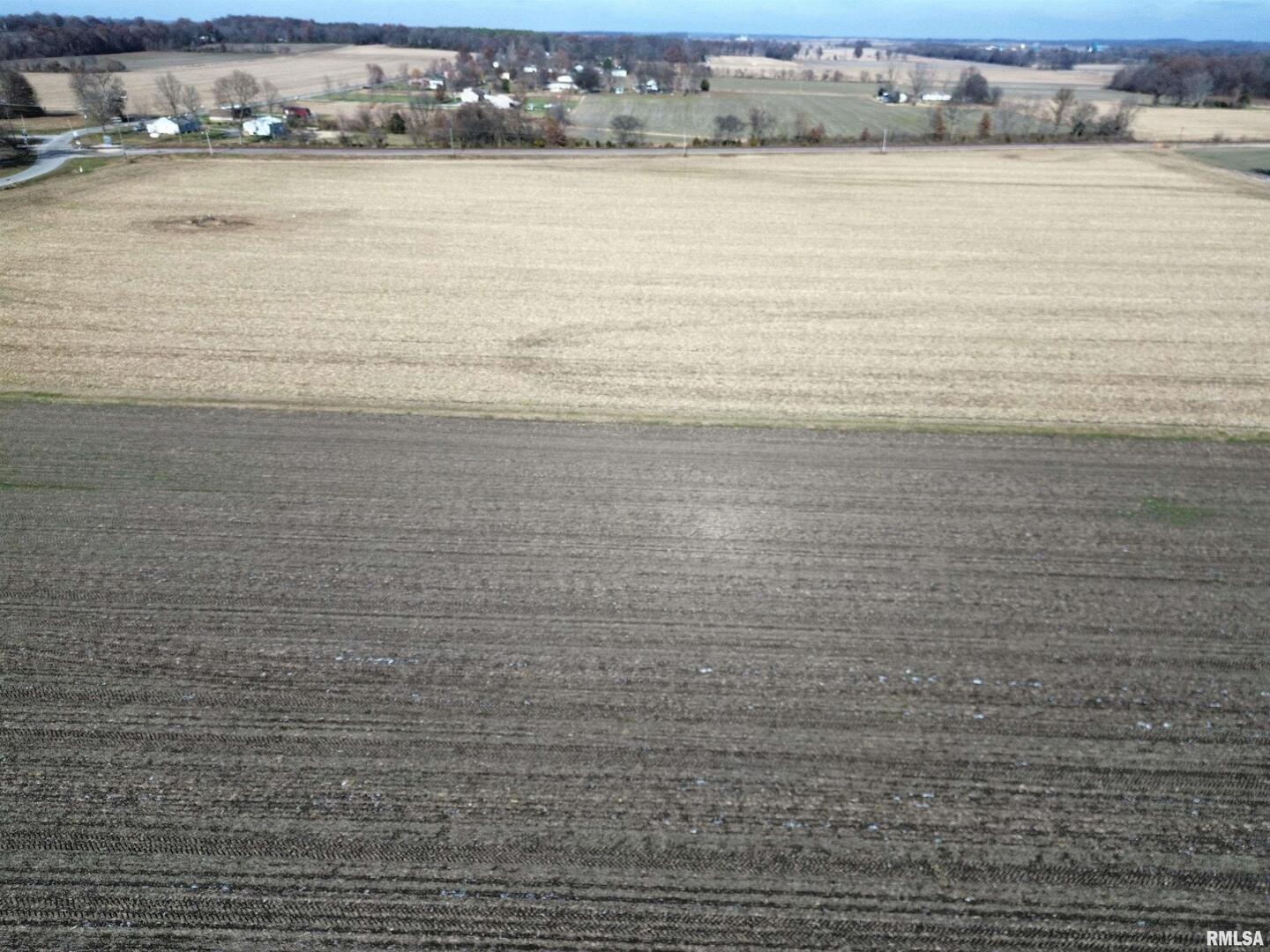 0 County Road 700 E Road Mount Carmel, IL 62863 - Photo 14 of 29 a view of an ocean