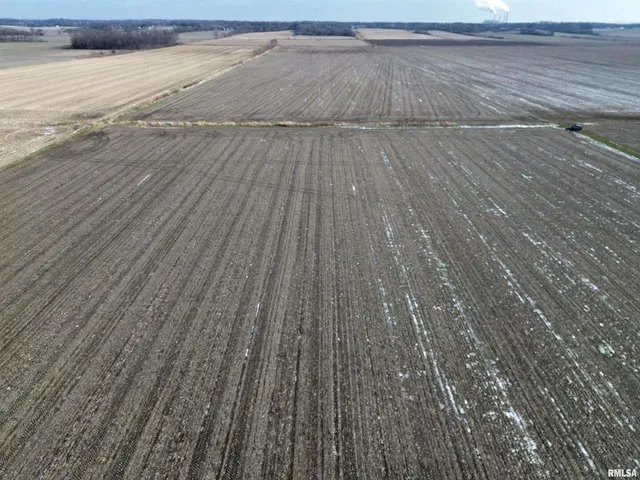 $957,000 | 0 County Road 700 E Road, Mount Carmel, IL 62863