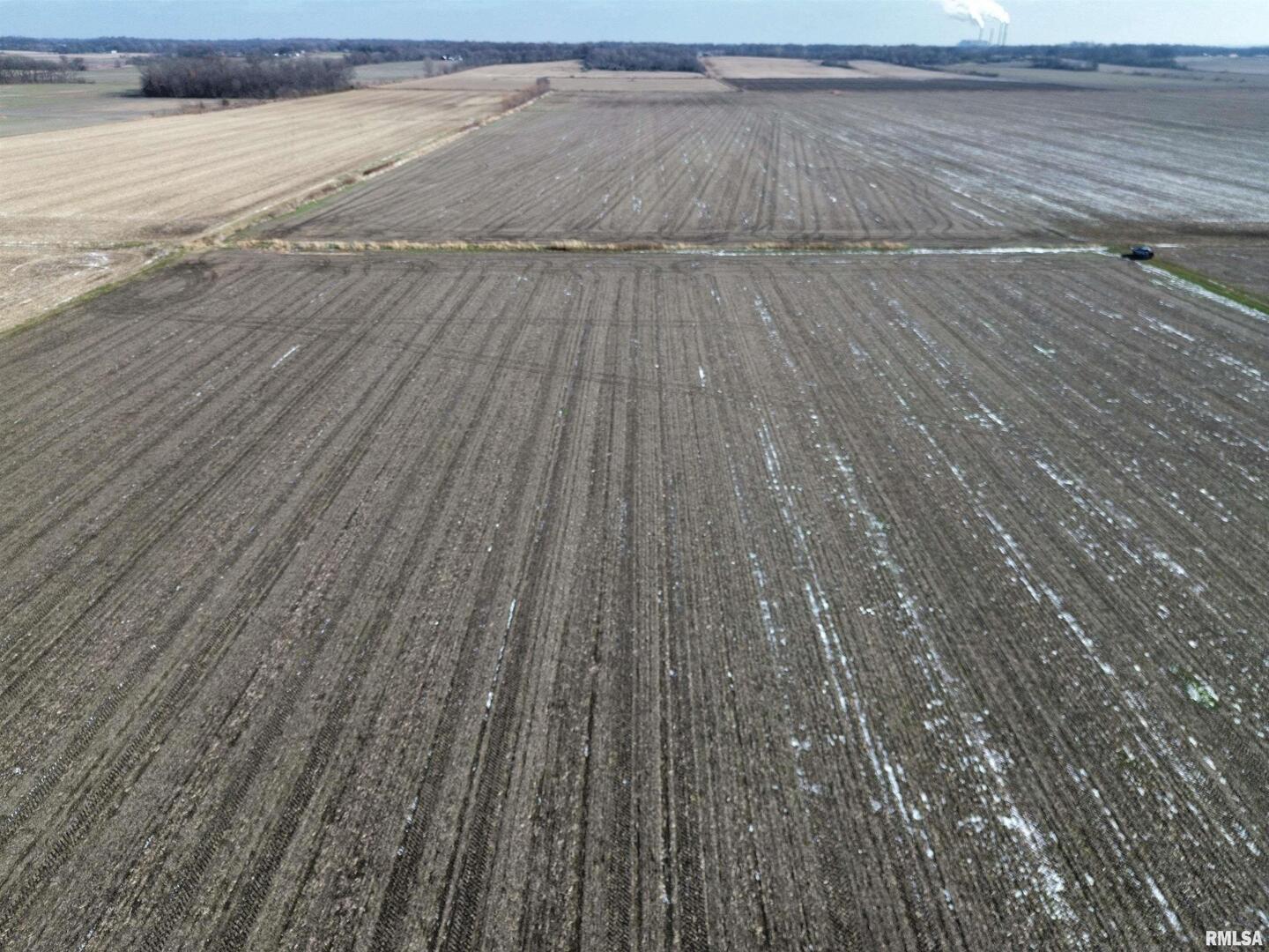 0 County Road 700 E Road Mount Carmel, IL 62863 - Photo 4 of 29 a view of a room with wooden floor