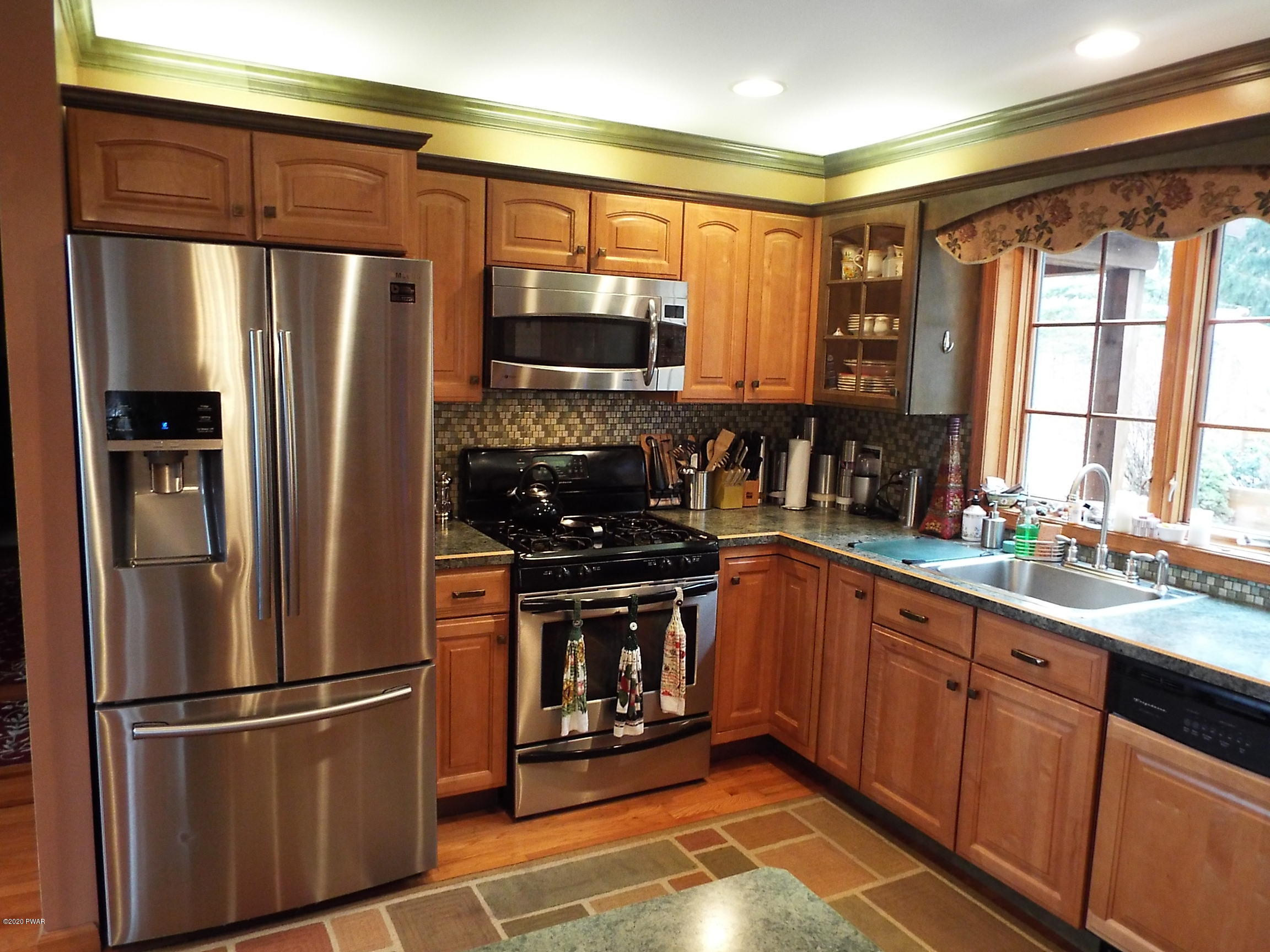 328 Springbrook Road Shohola, PA 18458 - Photo 16 of 43 DSCF2587