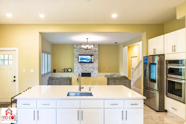 $749,000 | 372 Foxboro Drive, Avon, IN 46123