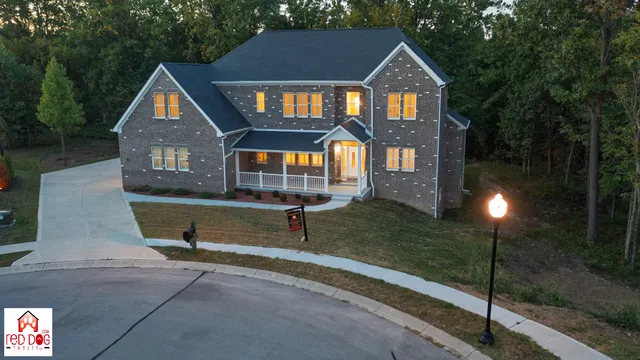 $749,000 | 372 Foxboro Drive, Avon, IN 46123