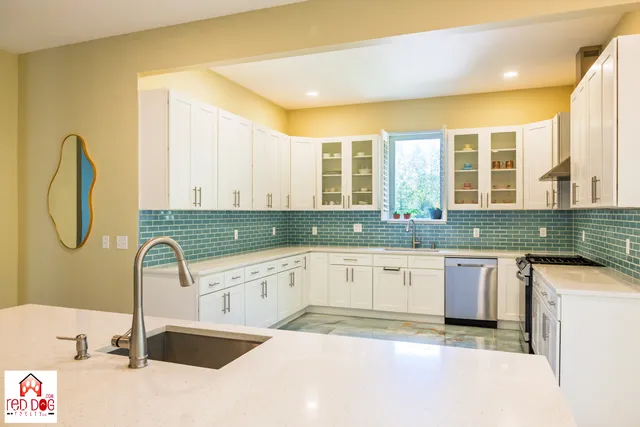 $749,000 | 372 Foxboro Drive, Avon, IN 46123