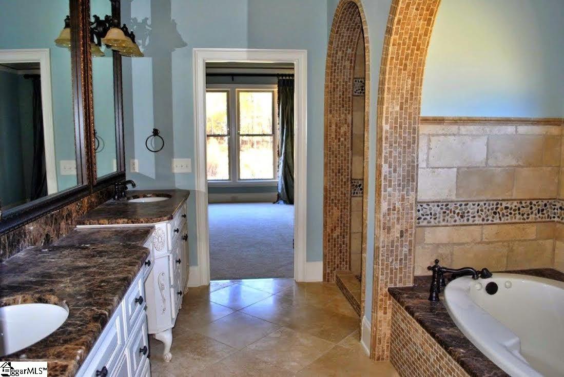 9 Knotty Drive Fountain Inn, SC 29644 - Photo 21 of 31 Gallery Image 21