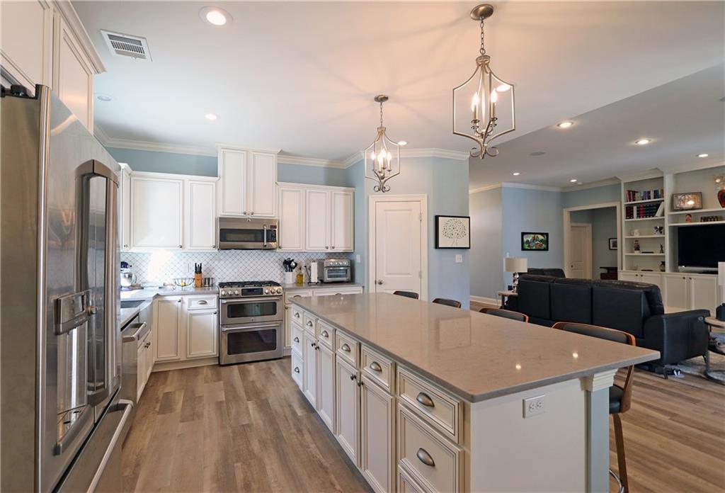 155 Virginia Parkway River Ridge, LA 70123 - Photo 4 of 30 Gallery Image 4