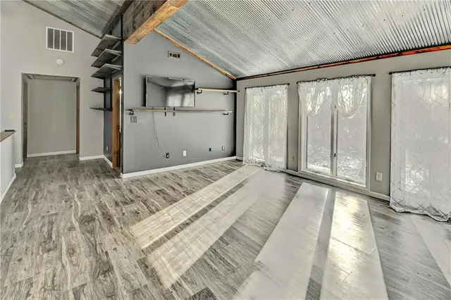 $320,000 | 10 Bluebird Drive, Agency, MO 64401