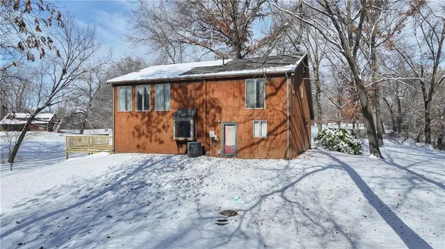 $320,000 | 10 Bluebird Drive, Agency, MO 64401