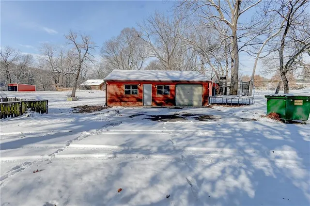 $320,000 | 10 Bluebird Drive, Agency, MO 64401