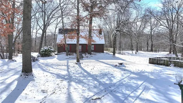 $320,000 | 10 Bluebird Drive, Agency, MO 64401