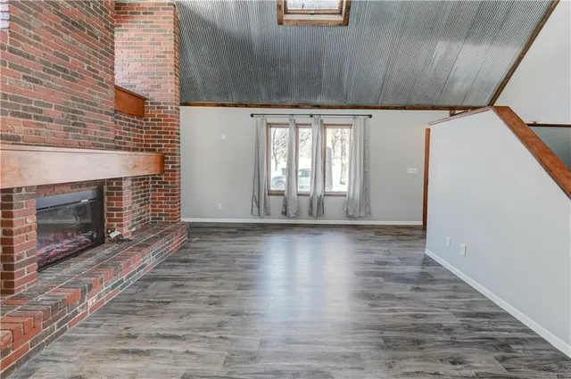 $320,000 | 10 Bluebird Drive, Agency, MO 64401