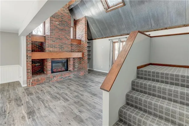 $320,000 | 10 Bluebird Drive, Agency, MO 64401