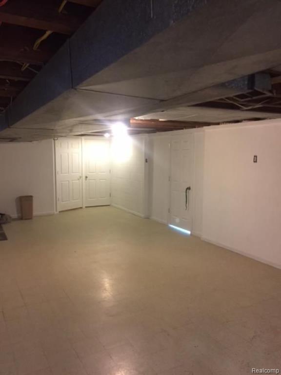 11069 Racine Road Warren, MI 48093 - Photo 17 of 19