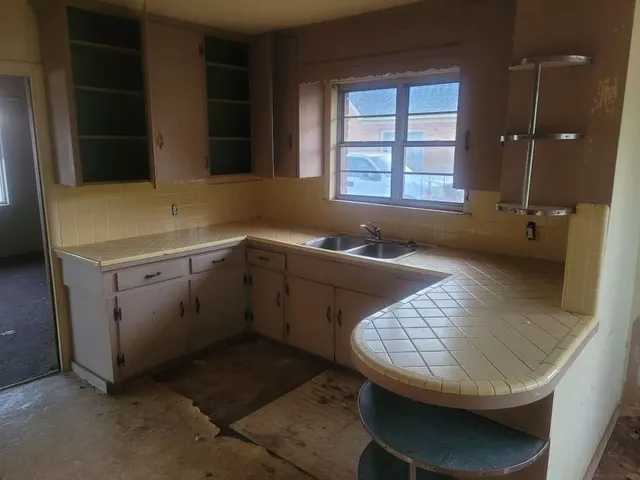 $120,279 | 806 East 1st, Hughes Springs, TX 75656