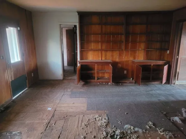 $120,279 | 806 East 1st, Hughes Springs, TX 75656