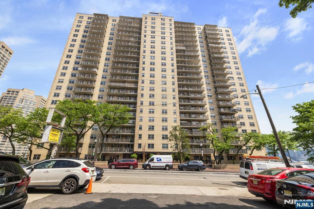 6600 JFK Boulevard East, Unit 23J West New York, NJ 07093 - Photo 25 of 26