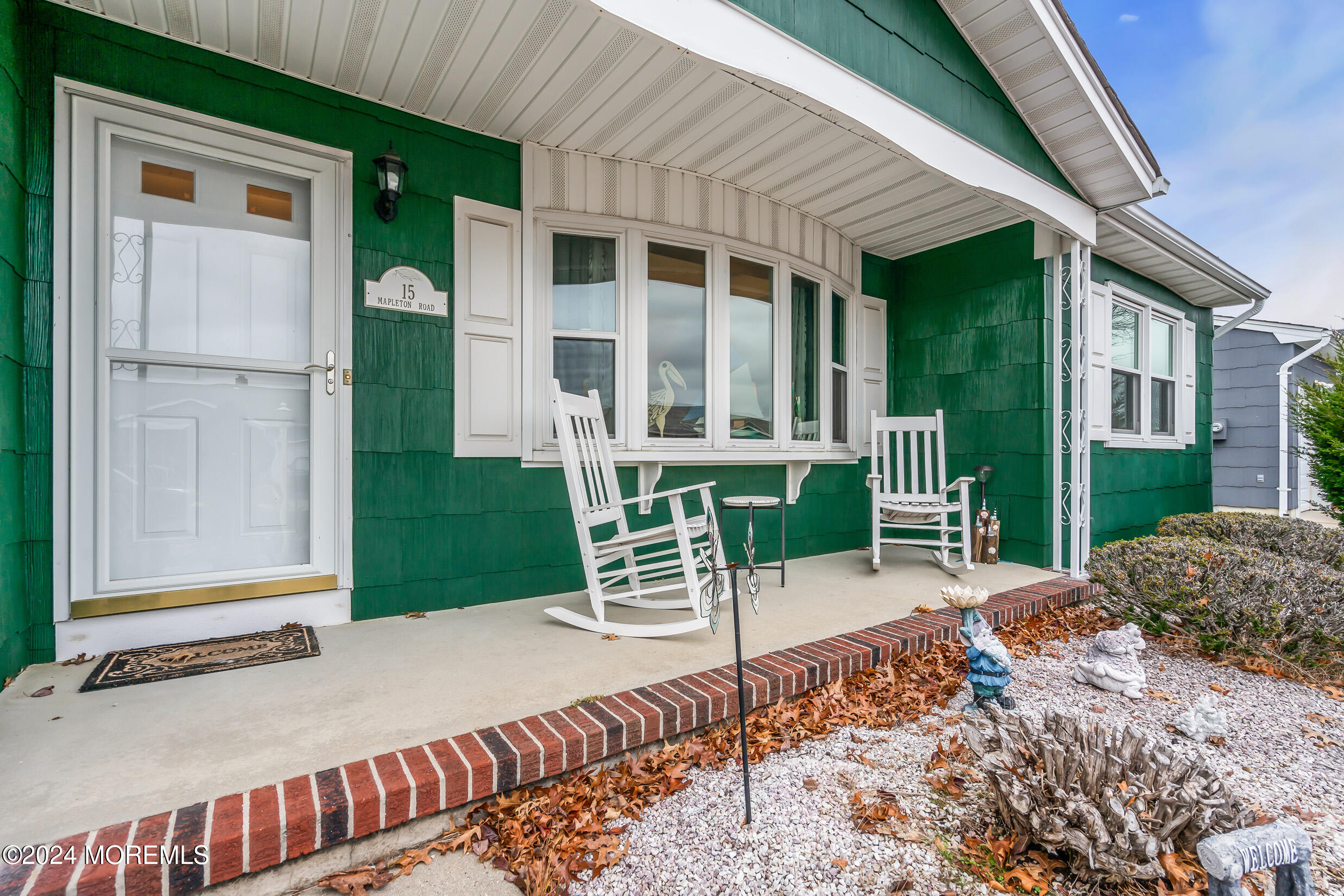 15 Mapleton Road Toms River, NJ 08757 - Photo 6 of 45 1 (6)