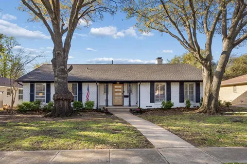 $750,000 | 5622 Ledgestone Drive, Dallas, TX 75214