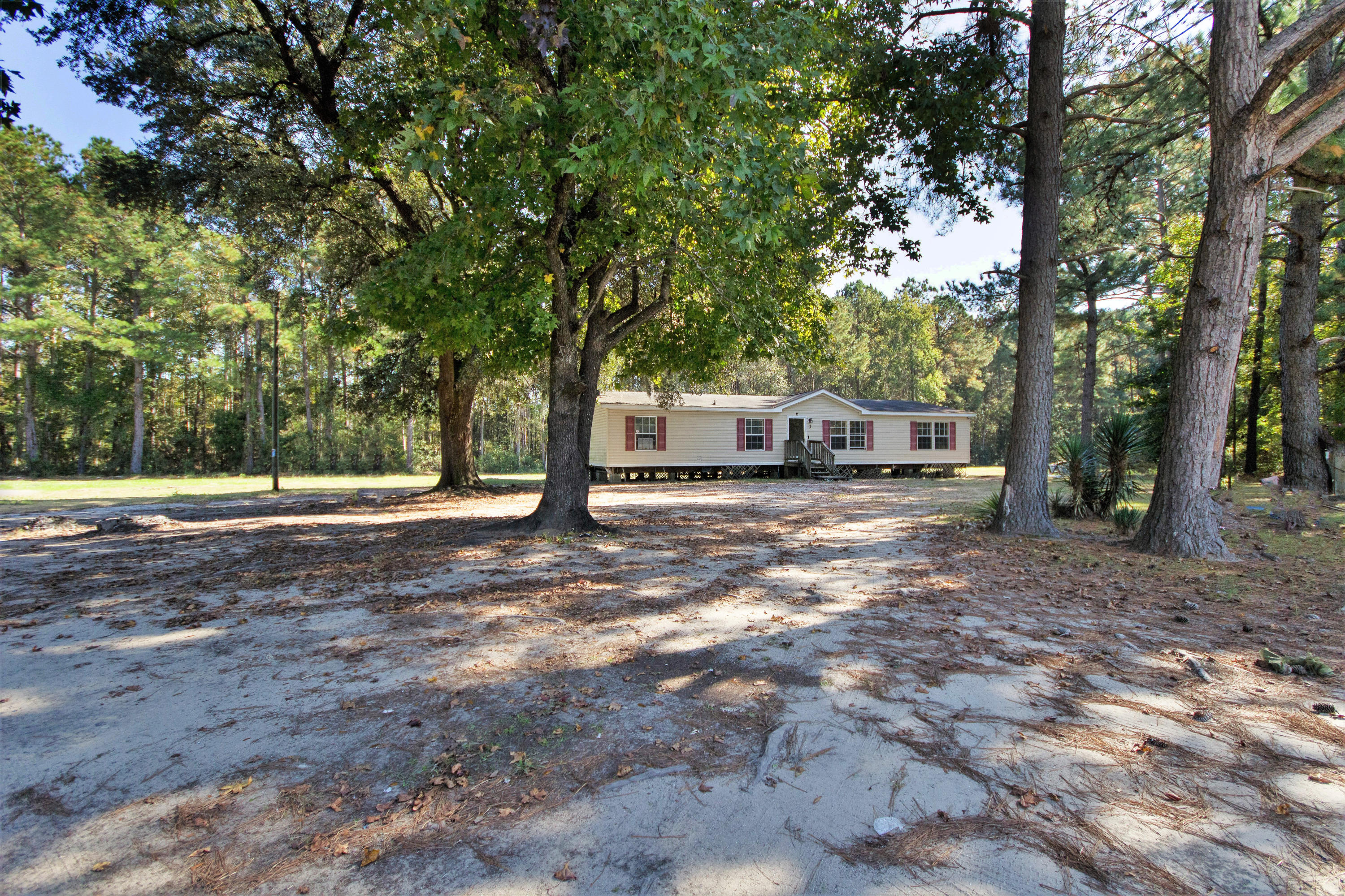 1741 Bellfield Road McClellanville, SC 29458 - Photo 2 of 13 2