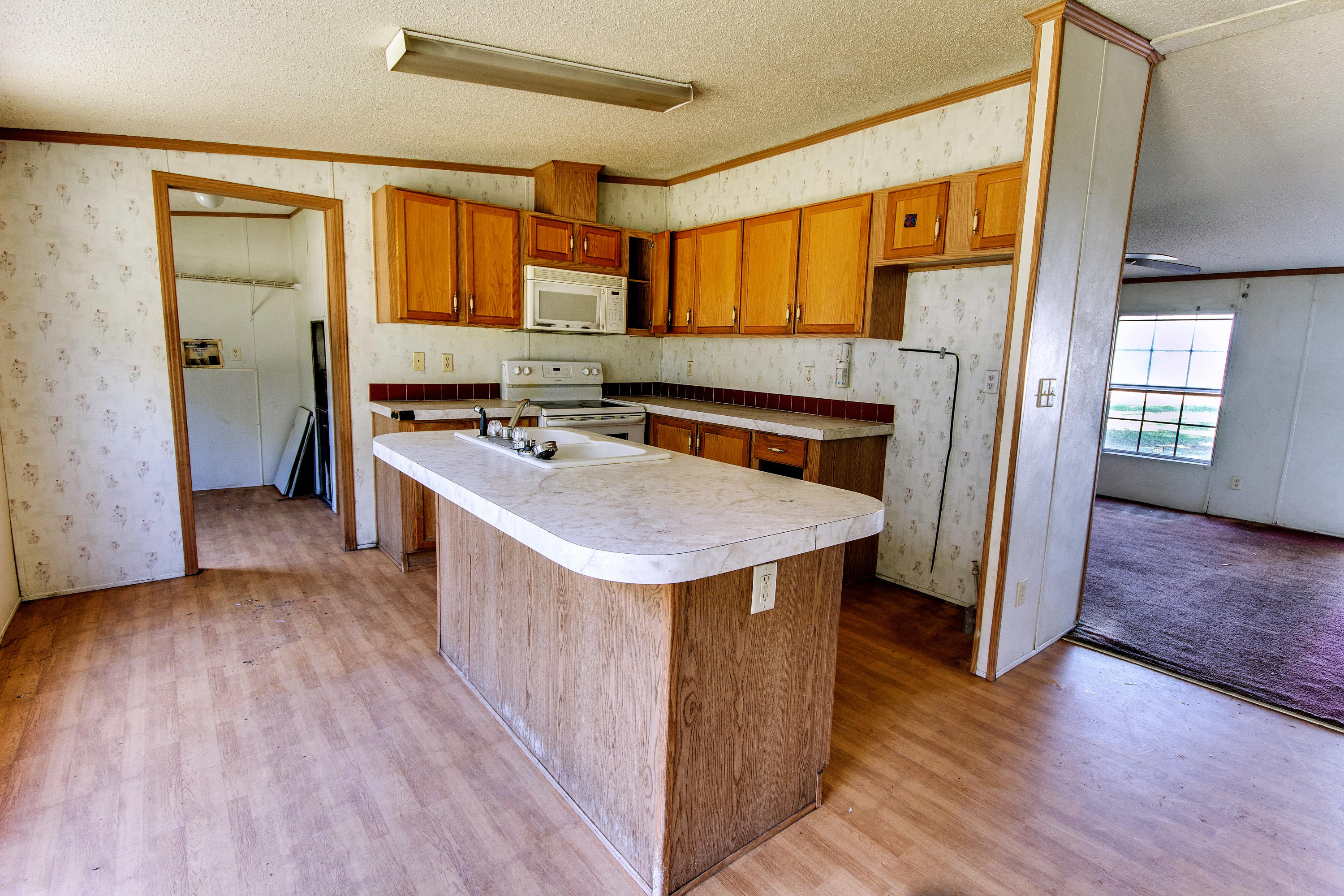 1741 Bellfield Road McClellanville, SC 29458 - Photo 7 of 13 7