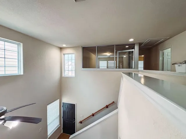 $2,100 | 3923 Calgary Circle, Missouri City, TX 77459